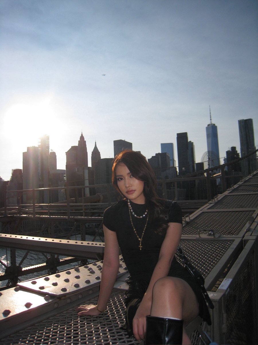 Jenny tweet media