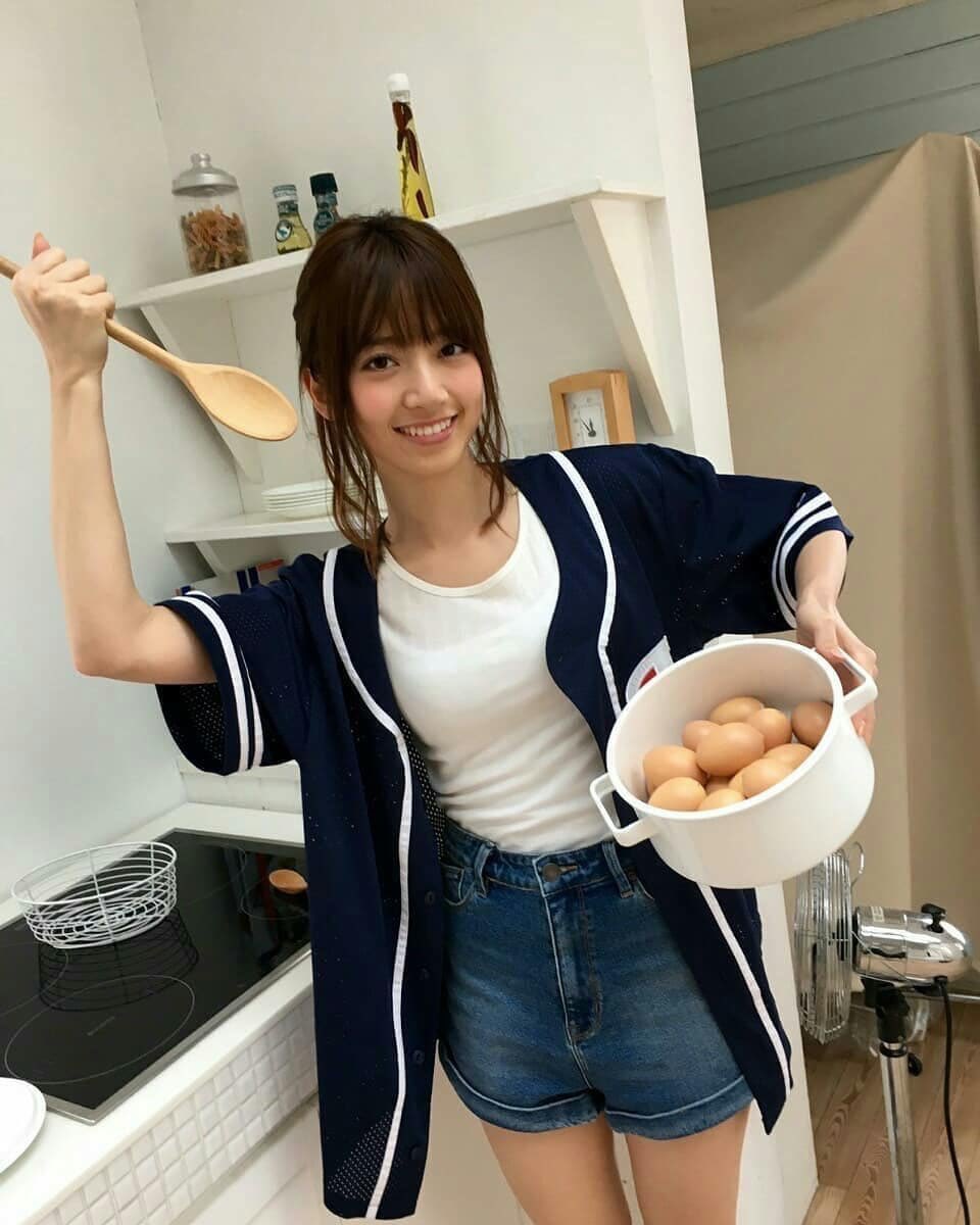 c61_su's tweet photo. @apachainoi71 はい😊
恋する文学の奈々未さま、素敵すぎます💓 https://t.co/DynNk4Ade0