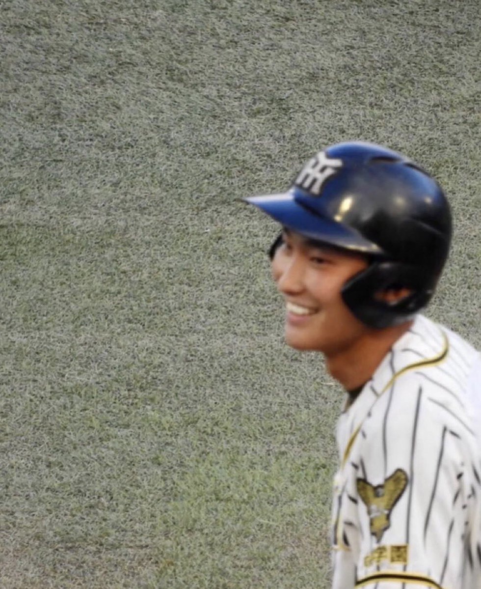 l94926's tweet photo. ⚾️ 顔あり https://t.co/KkfxJSXsmc