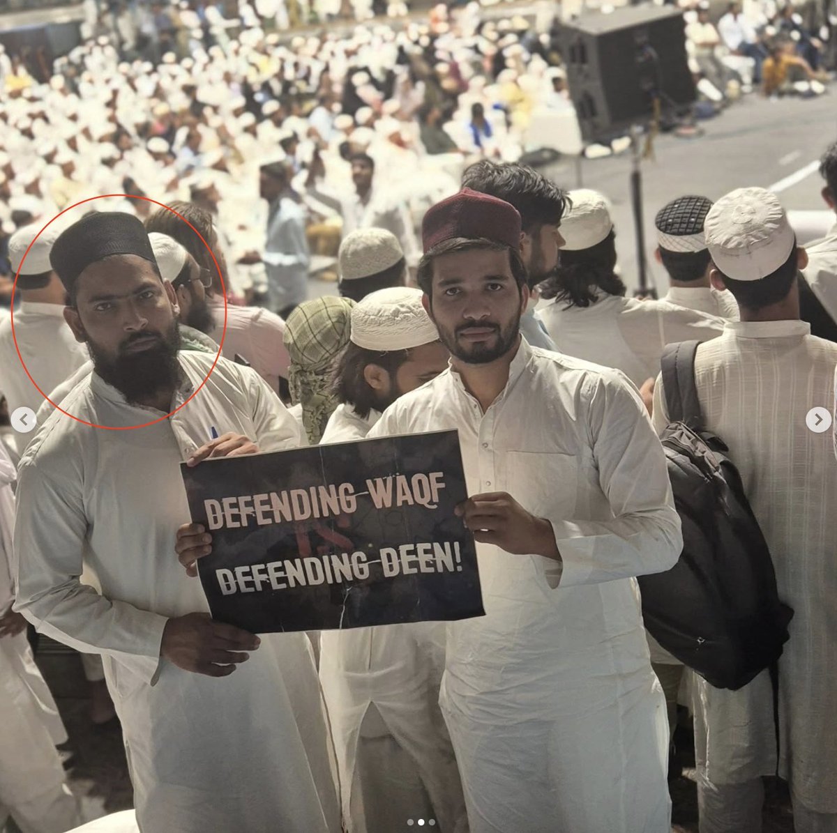 IndicVee's tweet photo. @CJP_for_India Ppl feeding CJP Prtestors are ppl supporting #Hamas, supporting to rebuild #Babri, supporters of #RakeshTikait n #FarmersProtest & defender of #Waqf. https://t.co/2U5FBxU2sE