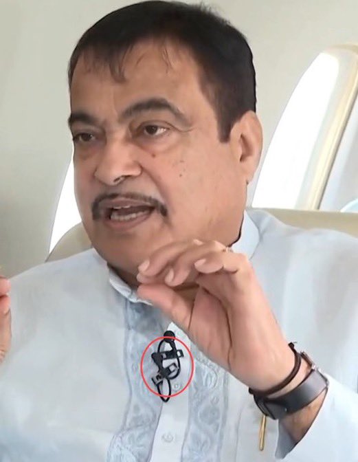 Shubhamshuklamp's tweet photo. एथेनॉल पर मेघा प्रसाद ने नितिन गडकरी का इंटरव्यू लिया। इसके कई क्लिप्स सोशल मीडिया पर वायरल हैं

इस इंटरव्यू का पूरा सारा सिर्फ इतना है कि इसने :- “जबरदस्त बैकफायर” किया है। https://t.co/3Oq8zTCbZU