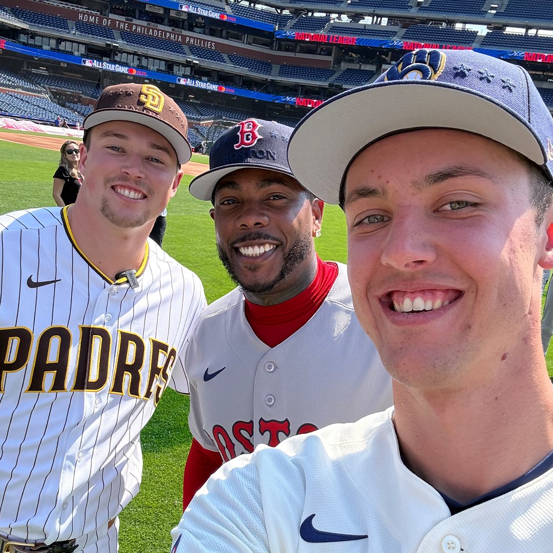 MLB Japan tweet media