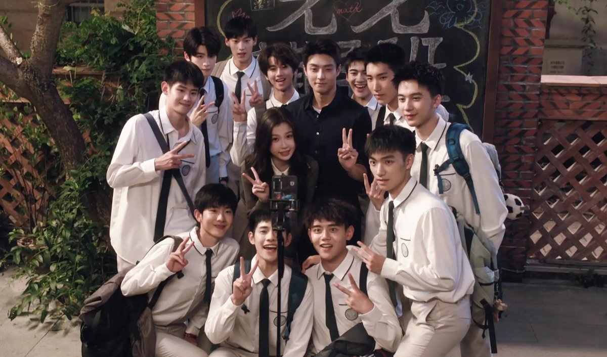 yu shuxin pics tweet media