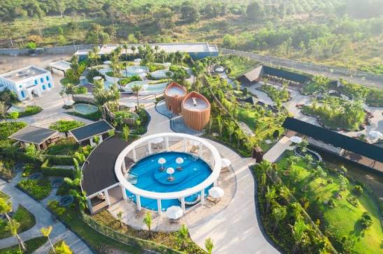vinacas's tweet photo. 🌍 Join VINACAS GCR 2026 - the premier global cashew industry event!
📅 26-28 Oct 2026
📍 The Grand Ho Tram, Vietnam
🤝 Connect with 350+ leaders from 40+ countries. Register or become a sponsor today.
⏰ Early Bird ends 26 Jul 2026
#VINACASGCR2026 #Cashew #Networking https://t.co/nQHDwSHE1y