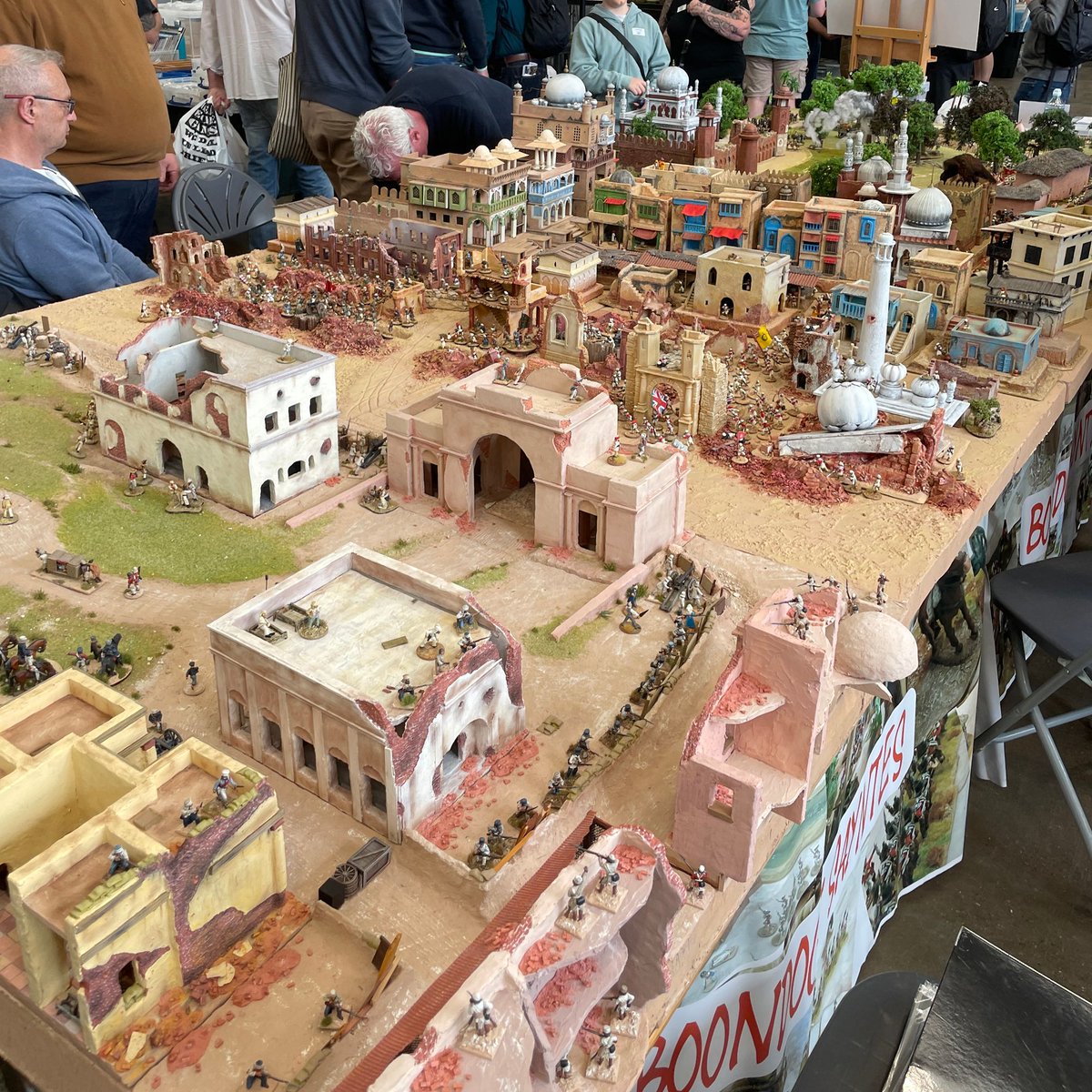 WargamesIll's tweet photo. Check out The Boondock Sayntes' incredible Relief of Lucknow board from Partizan 2026!

Read the article in The Vault: https://t.co/LLY3KpnocH

#TerrainTuesday #Terrain #Partizan #Partizan2026 #Wargaming #Wargamers #TabletopWargaming #TabletopGaming #HistoricalWargaming https://t.co/BSM874TdVX