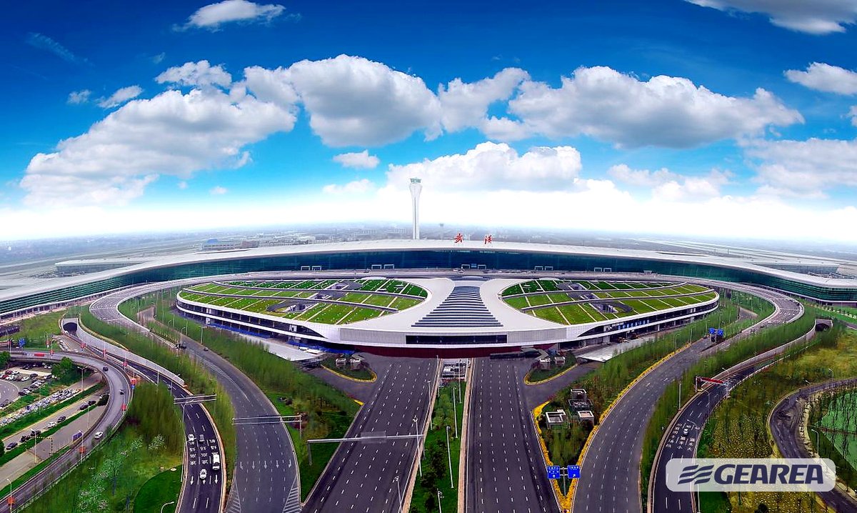Gearea_Climate's tweet photo. Wuhan Tianhe International Airport T3 ✈

124 large-scale temperature and humidity independent control AHUs support fresh air and comfort across the terminal.

Actual operation results:
33.2% energy saving.
38,100 tons less CO2 emissions per year

https://t.co/MpM0ZnORem https://t.co/U67REbE82T