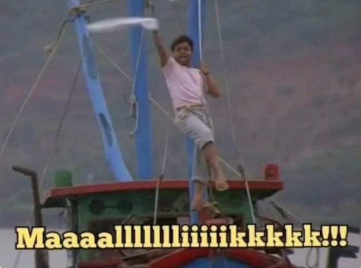 KarmYogi_'s tweet photo. @abhijeet_dipke @ArvindKejriwal Dipke on seeing kejriwal..... https://t.co/ZVkNPt3jO5