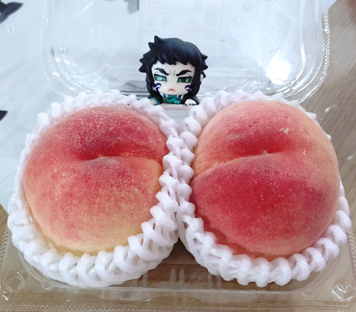 H30ymt0426's tweet photo. 暑い〜🥵💦
買ってきたから一緒に桃食べようねぇ〜🍑ᐝ https://t.co/pOWuUwA5rK