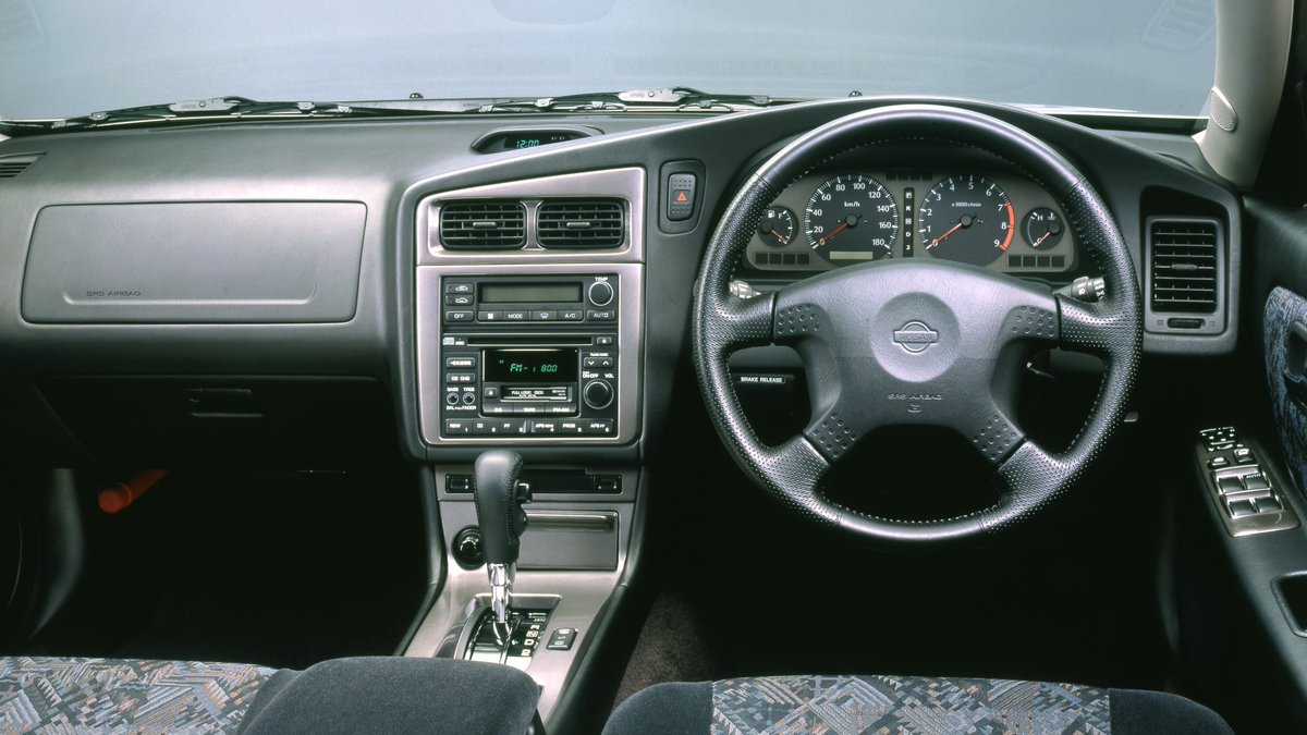 NissanMotor's tweet photo. 30 years ago, we introduced a new kind of touring wagon: the Nissan Stagea 💫

With its name coined from adding “a” of “advanced” and “stage;” the Stagea was developed to be an “advanced stage” for enjoying a variety of lifestyles. The flowing lines and long roof emphasized the dedicated wagon body and sporty driving characteristics.

The first-generation Stagea later saw the introduction of the Autech Version 260RS, a performance-driven version powered by an RB26DETT engine, the same equipped on the Skyline GT-R.