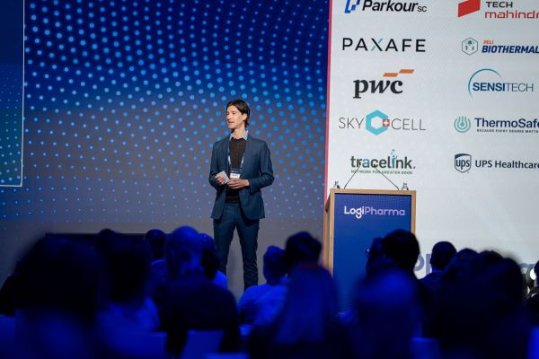 ColdPlatform tweet picture