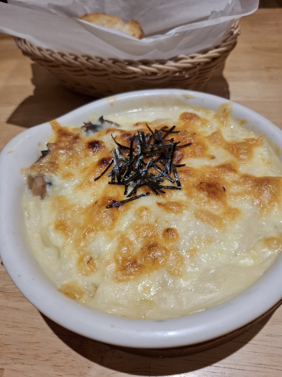 NipporiK's tweet photo. ☕コメダのグラタンも好き😋
👩出勤予定👩
１４日(火)アヤ・オト・リコちゃん
１５日(水)ノア・オト・リコちゃん
１６日(木)ナオ・ノア・レイちゃん
#日暮里
#スナック貴族
#アルバイト募集中👩 https://t.co/aqy8vpPO5F