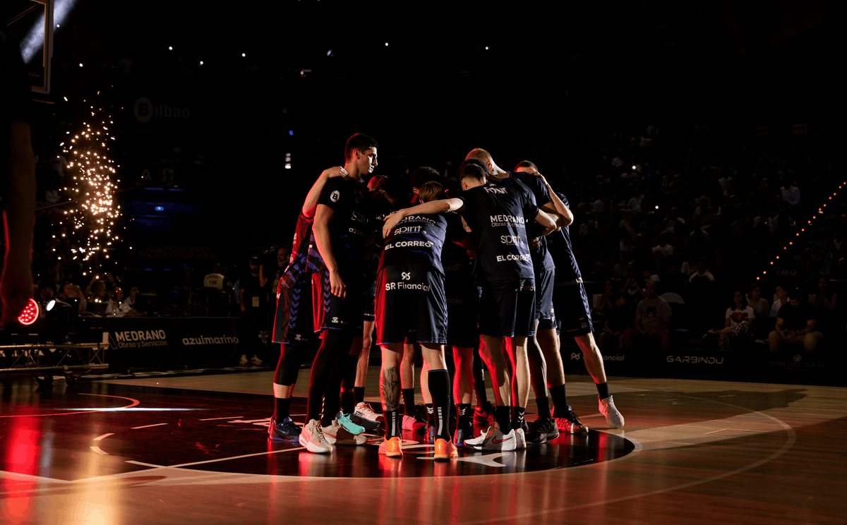 bilbaobasket's tweet photo. CALENDARIO BCL: Surne Bilbao vivirá en Bosnia y Herzegovina su regreso a la Basketball Champions League

Toda la info y calendario completo de la primera fase aquí https://t.co/oGjNW00AFq https://t.co/8TE06kRZ5k