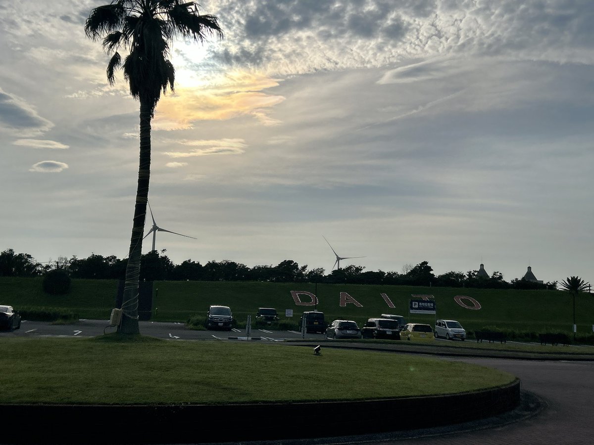 camelst's tweet photo. 最近釣り上がりの風呂が気持ちええ
水風呂がいいんだよなぁ
もうおじいちゃん https://t.co/1H5hOmAwsv