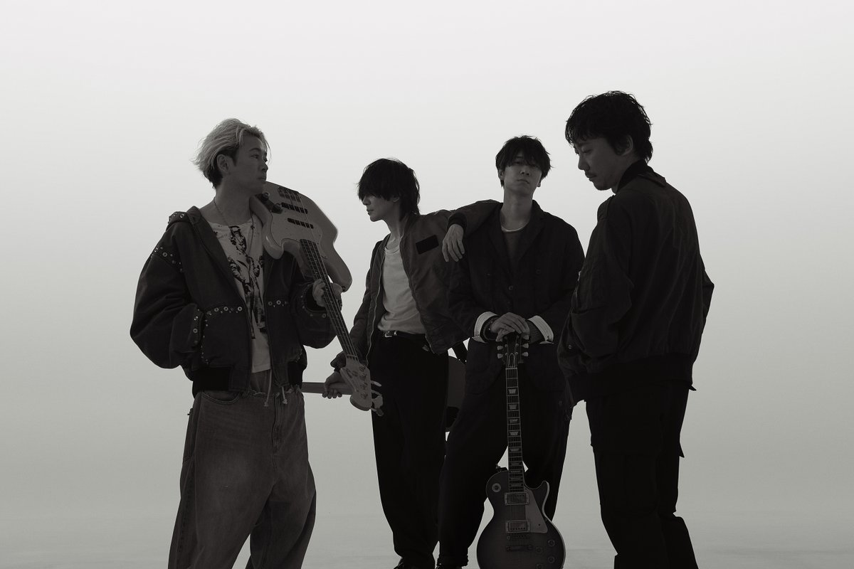 jumpch_youtube's tweet photo. 【ヒロアカアニメ10周年記念！】
『#僕のヒーローアカデミア』×『THE REVO』 （ポルノグラフィティ ）、『I』（BUMP OF CHICKEN）の2本連続プレミア公開が決定！

『THE REVO』
7/15 (wed) 18:00 
▶https://t.co/C8vupbc2Qq

『I』
7/15 (wed) 18:05
▶https://t.co/pTtIhotoVA

#ヒロアカ #JUMPMV #ポルノグラフィティ #bumpofchicken