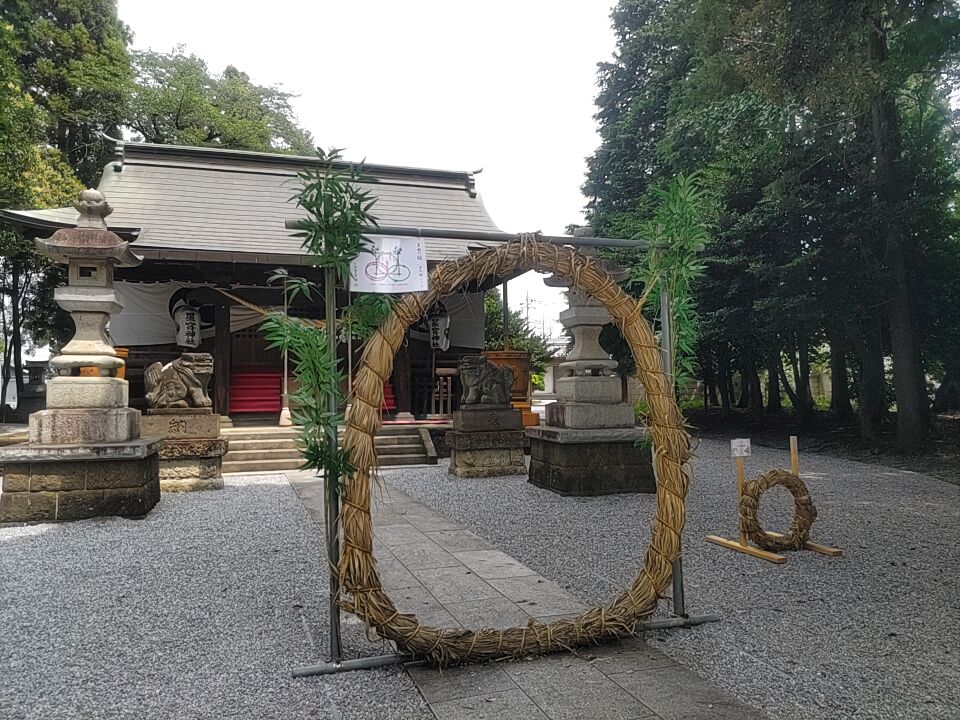 FujimiMy32's tweet photo. 少し遅れたけど、夏越しの祓えで茅の輪くぐりしてきた✨

#平柳星宮神社
#なでうなぎ
#茅の輪くぐり https://t.co/sbDqCv5xGs