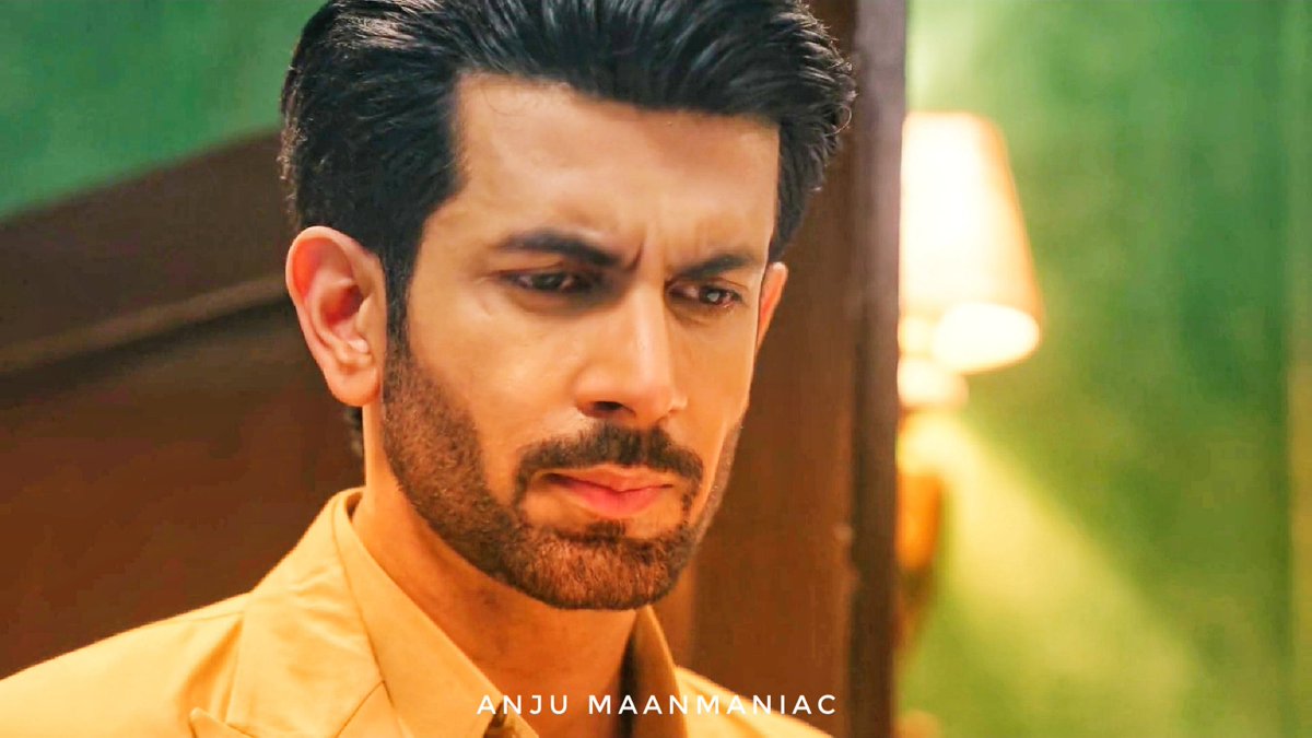 AnjuMaanManiac's tweet photo. #NamikPaul #AryamanSuri #Naagin7 https://t.co/b8Hzf96tJi