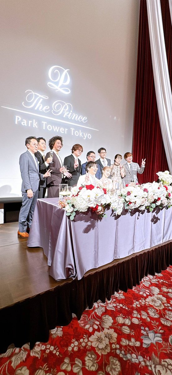 shitaraaaa___'s tweet photo. 生存確認⑯　園田賢結婚式

遅ればせながら。しかし良い結婚式だったな👍挙式、披露宴共に笑いあり涙ありで。余興も楽しかったし何より賢がカッコ良すぎた！無茶苦茶キレイな奥さんもらって素晴らしい👍２次会は入口で力尽き退散。早起きはツライね(笑)

ネームプレート代わりのキーホルダー、これ無茶苦茶良くね？何に付けようかなぁ

２人で仲良く末長くお幸せに！