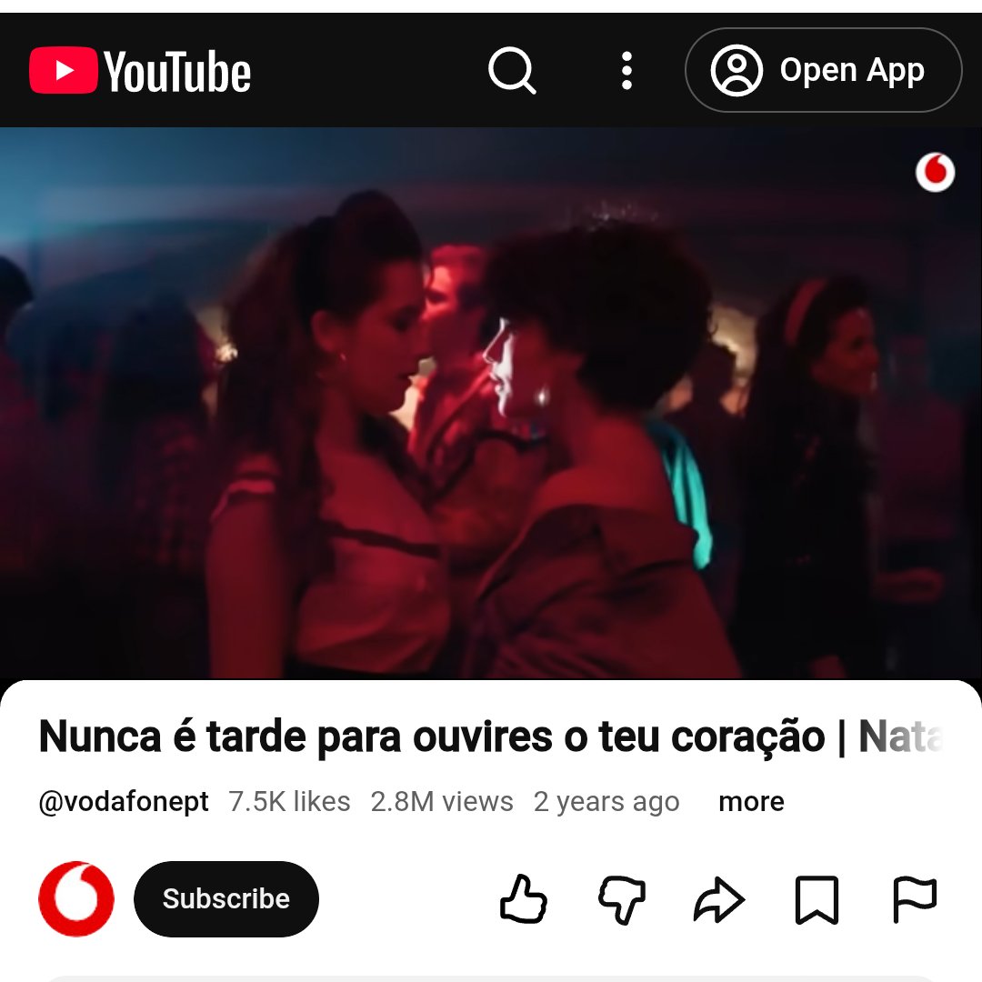 viriato888's tweet photo. A ERC proibiu o anuncio de agradecimento à mãe do @miguel_milhao  que passou na tvi porque considera ser politico

Mas os anúncios da vodafone de promoção à homossexualidade/ LGBT já não tem problema, esses podem passar à vontade

A ERC está preocupada com conteúdo politico ou será que é conteúdo politico que não lhe agrada?