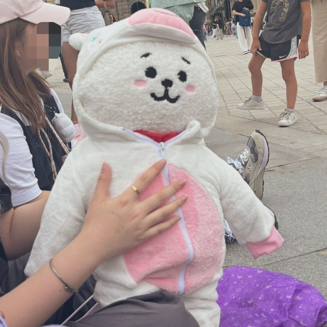 nichomoon02's tweet photo. it’s officially been two years since jin came to paris for the olympic torch relay, i’m still so proud of him 
two whole years since that magical day and everything that followed 🥹

honestly the me from two years ago could’ve NEVER imagined all of this happening, and i will be forever grateful that he came here and actually heard my words 🤍seriously still feels like a dream

happy 14th of july! the fact that seokjin is back in paris today of all days just brings back so much joy. 
thank you nini i love you so much, thank you for making me feel like the luckiest girl in the world