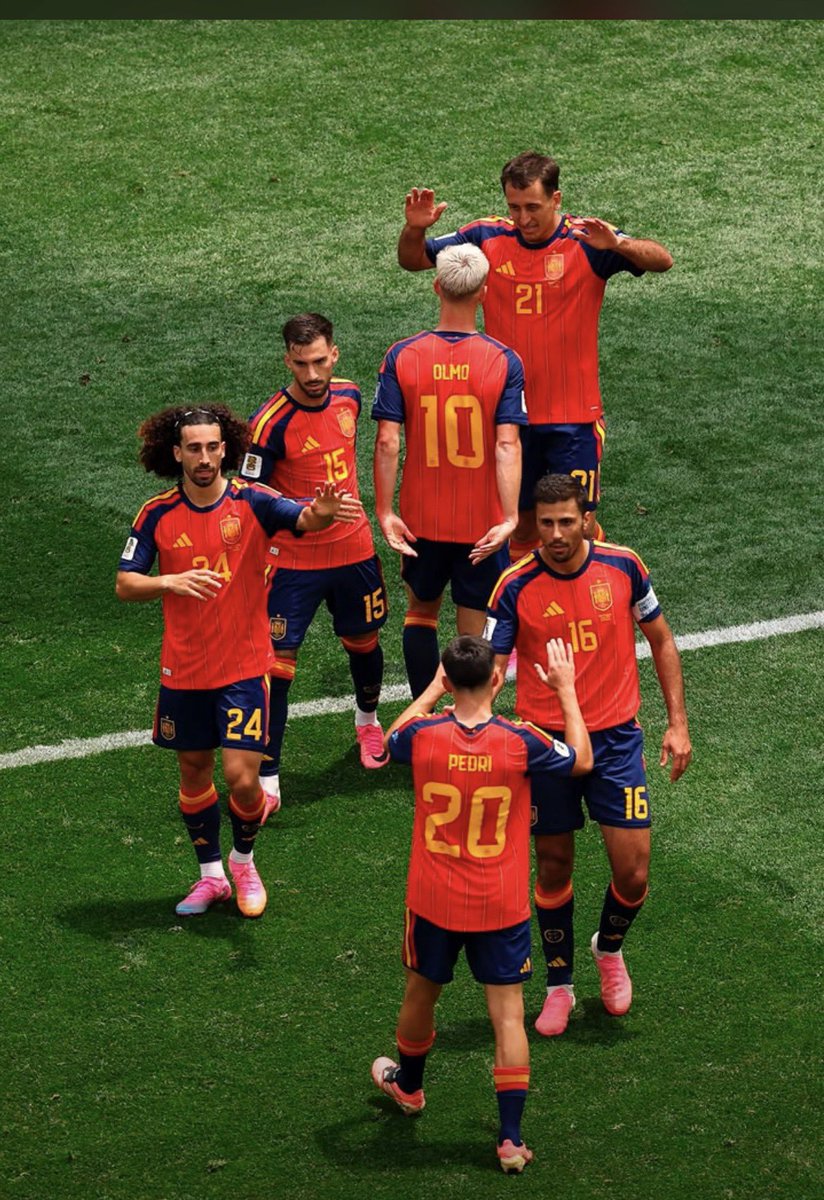 pepegueye's tweet photo. Match day 🇪🇸🫰🏾 https://t.co/ZcRFuRfGJo