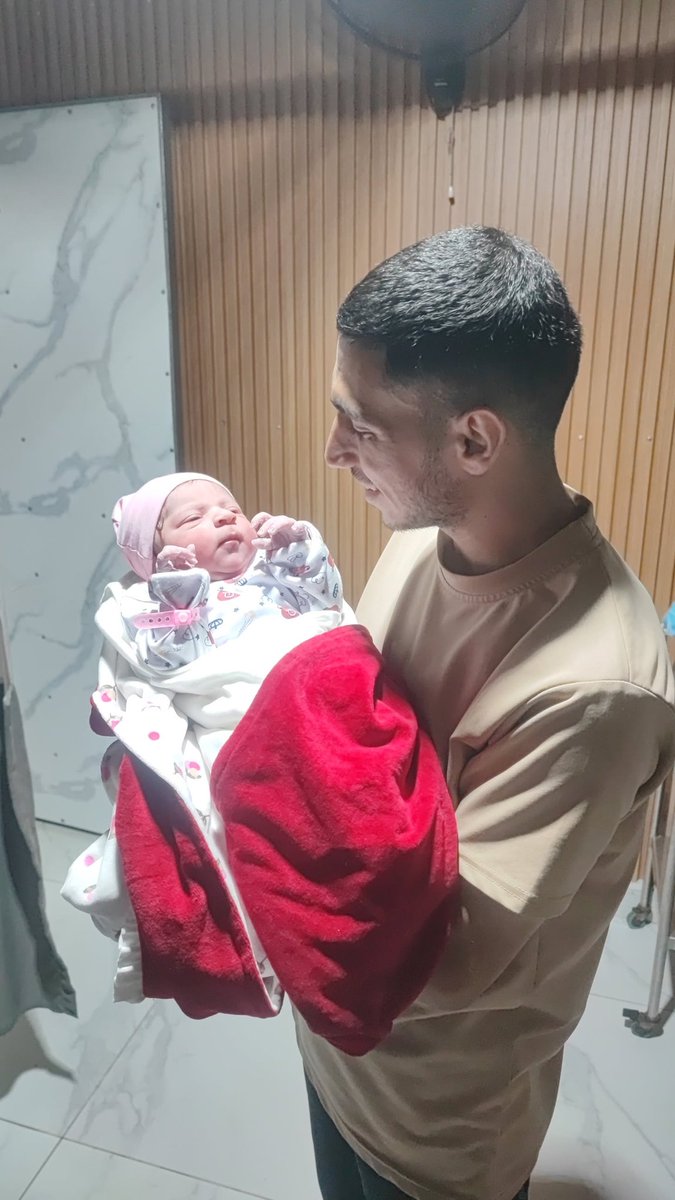 said_xb's tweet photo. Hello my friend, just comment and share. I recently had a new baby, thank God, but I don't have enough energy to provide him with a decent life due to difficult circumstances and lack of income. Please help me financially and support me.
https://t.co/vrFVxIJ03A https://t.co/v7HhrMrjmA