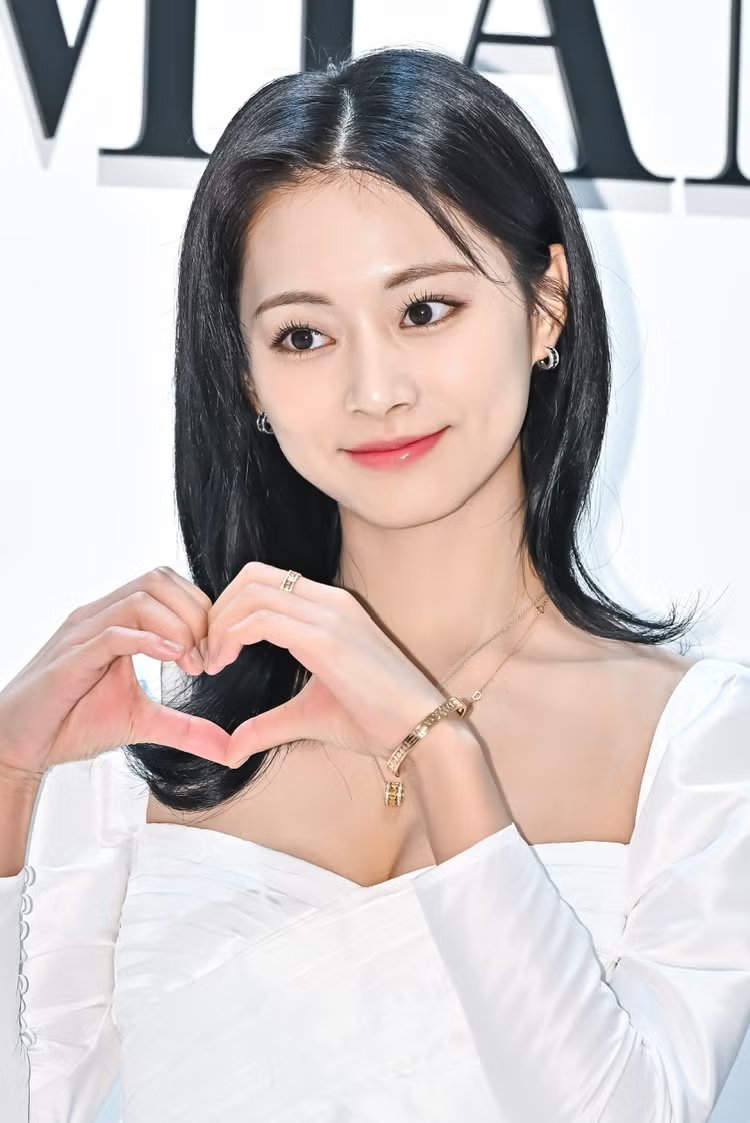 🚨【今後はどうなる？】TWICE・ツウィがJYPとの契約更新をめぐり協議中