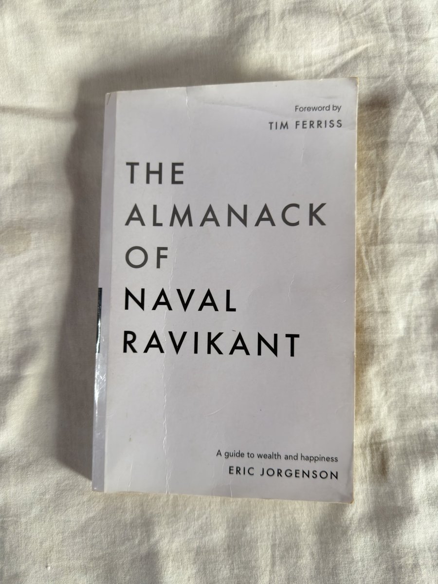 Powerofbooks3's tweet photo. 3 books you must read to become top 1% in 2026

1.  The Almanack of Naval Ravikant https://t.co/Cu1TYhWoSN