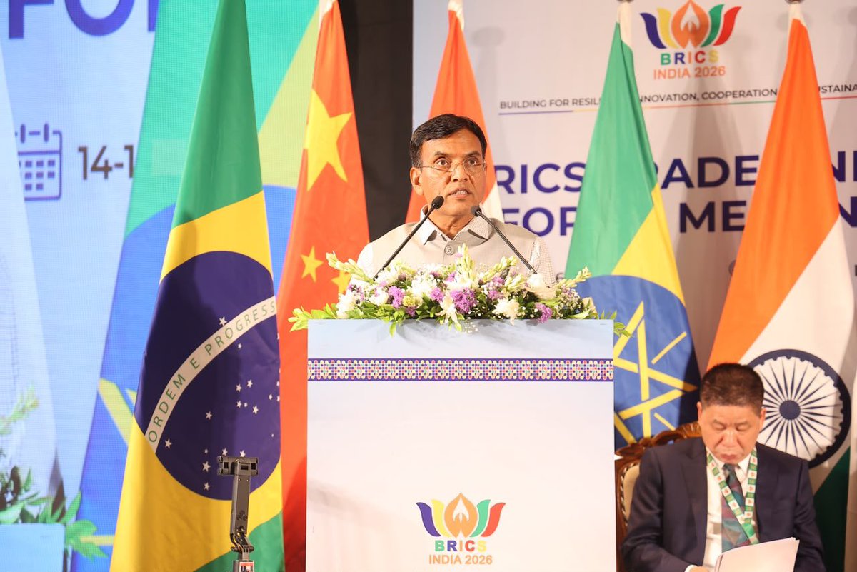 Dr Mansukh Mandaviya tweet media