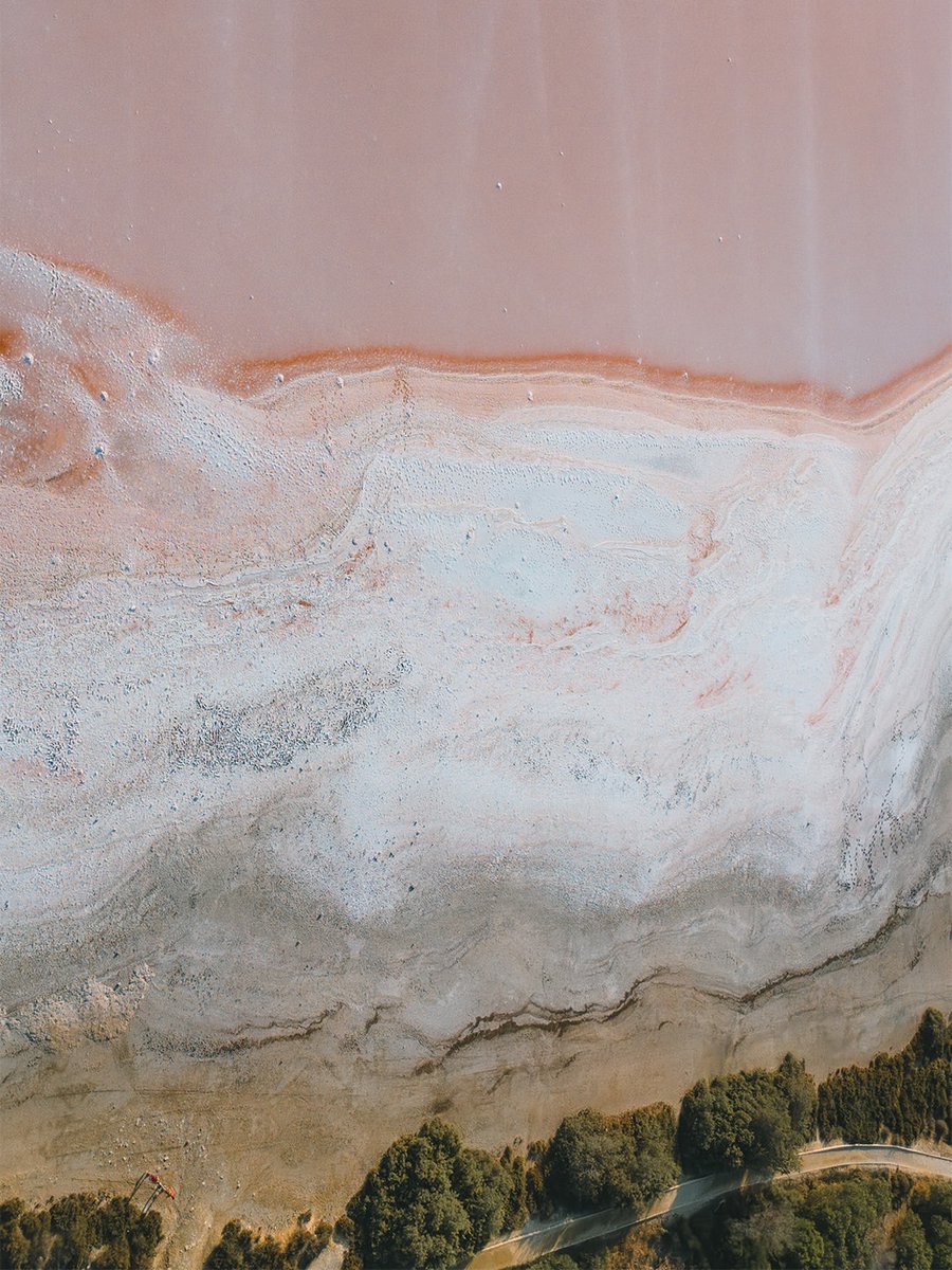 visitcyprus's tweet photo. On Tuesdays, we wear pink. 🌸😉

Larnaka Salt Lake gets a stunning summer makeover!

9x saltier than seawater due to evaporation, a bloom of Dunaliella Salina phytoplankton (rich in beta-carotene) paints the water a natural, vibrant pink. 🇨🇾 🩷 #Cyprus

📸 IG jubranelias https://t.co/6oqJEbmrwr