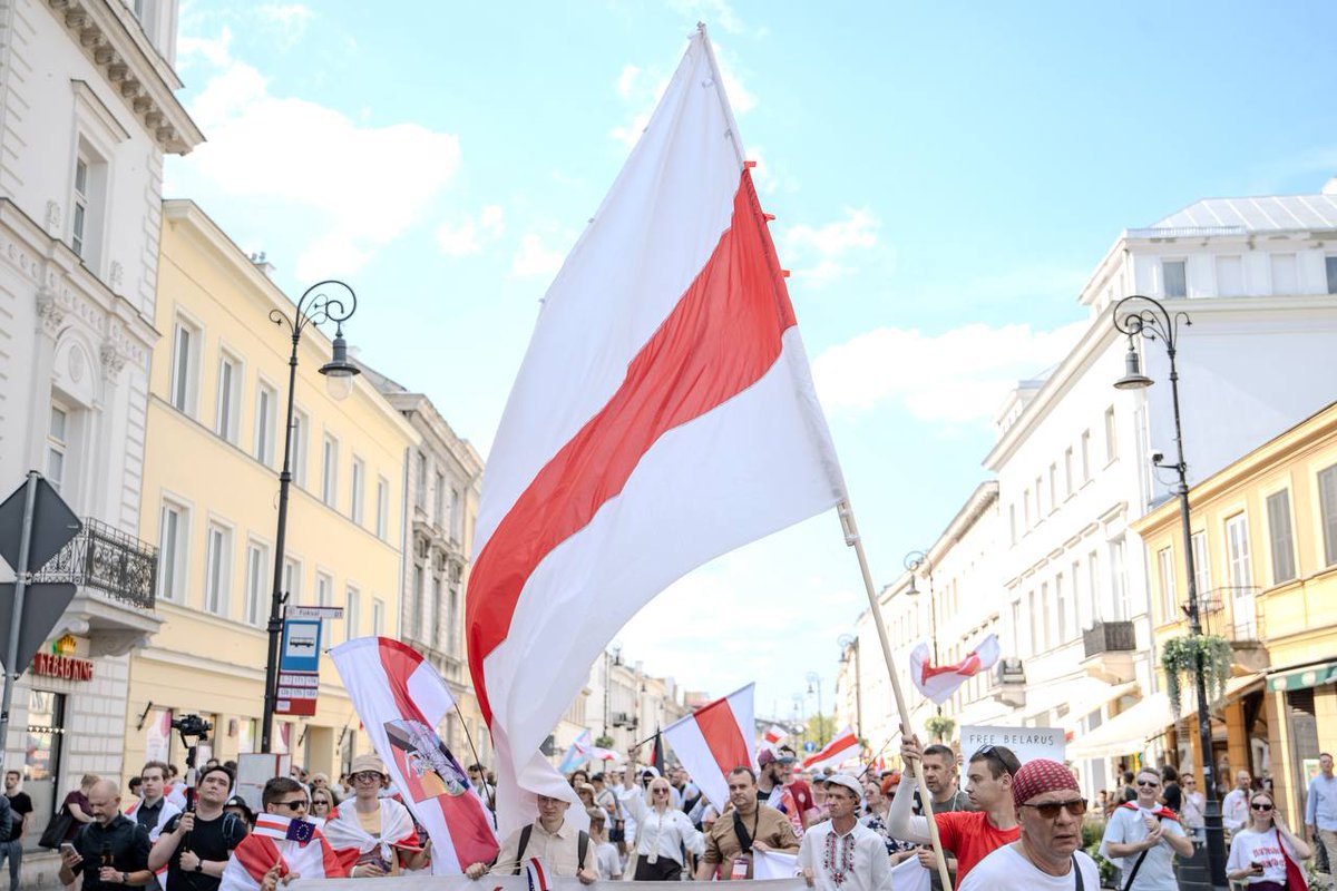 Tsihanouskaya's tweet photo. The Battle of Grunwald is part of our shared European history. Poles, Belarusians, Lithuanians, Ukrainians, and other peoples stood together to defend freedom.

That is why I support the civic initiative to raise the historic white-red-white Belarusian flag at the Grunwald Battlefield.

For Belarusians, this flag is a symbol of our historical statehood and our modern struggle for freedom.

Today, the regime tries to erase Grunwald from Belarusian memory and replace our history with Russian imperial narratives. We must not allow this.

I hope this proposal will be considered for future commemorations, so Grunwald can remain a place where our common history and our shared European future are honored.