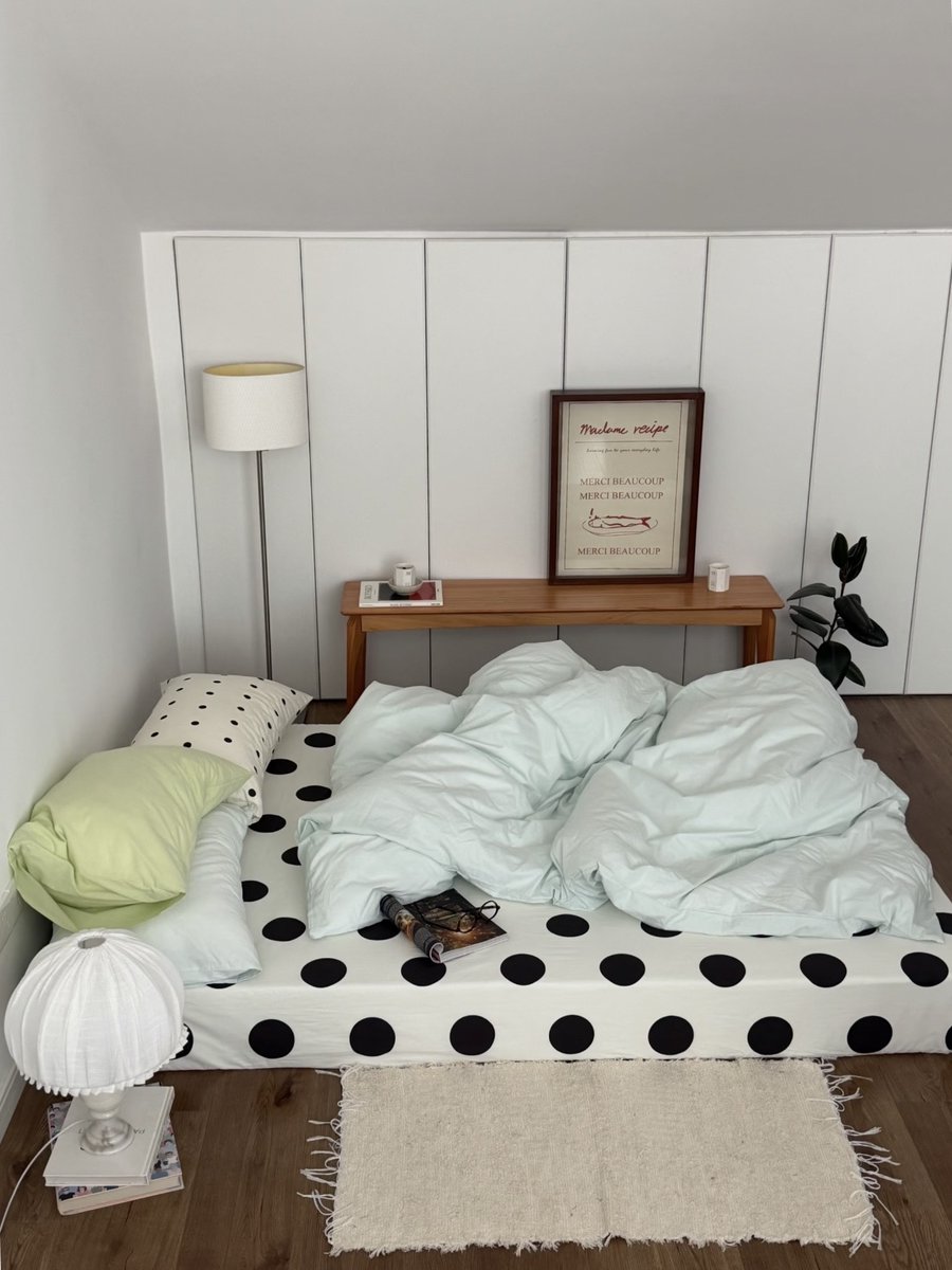 sekarwangikuu's tweet photo. Currently obsessed with this polka dot bed era. https://t.co/2euIrLEkVb