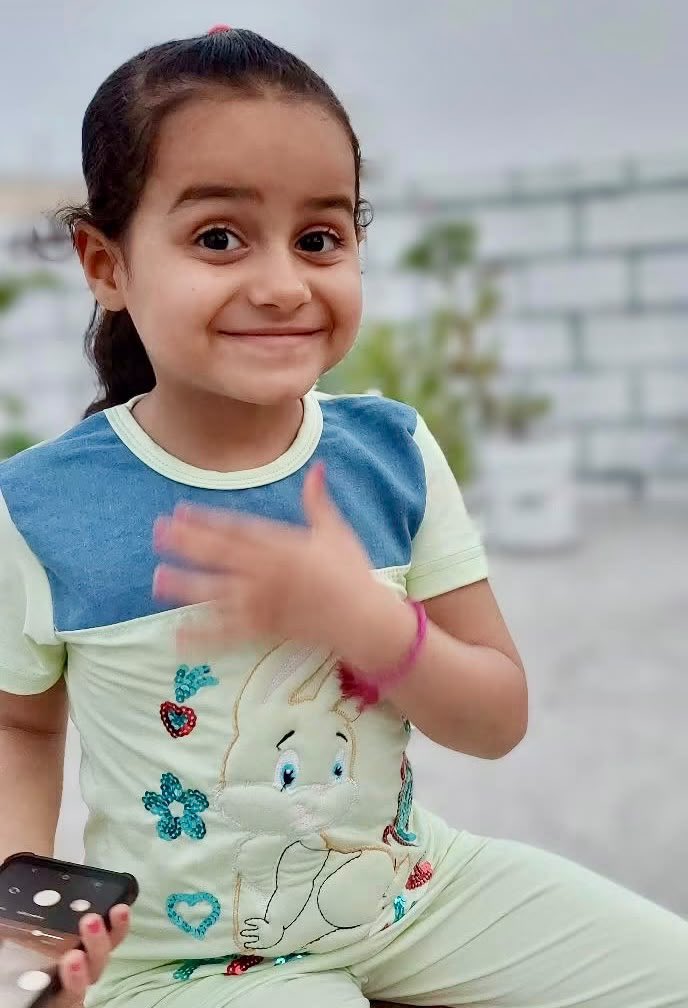 gazanotice's tweet photo. 🚨A ceasefire in name only: Yesterday, Israeli forces shot and killed eight-year-old Palestinian girl Tala Abu Matar in central Gaza.

Since Oct. 10, 1,098 Palestinians including 260 children have been killed.