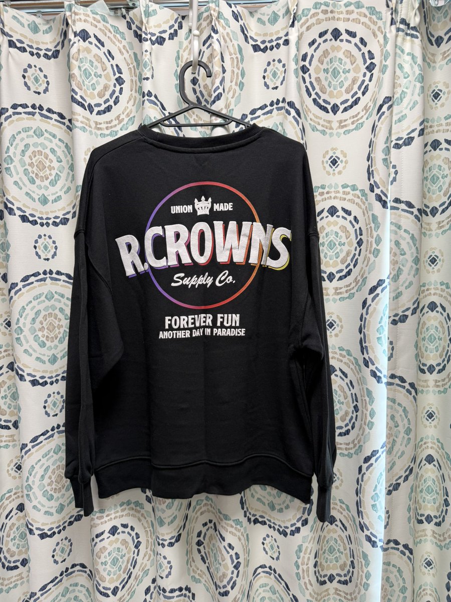 toricomon87's tweet photo. 『RODEO CROWNS バックロゴ スウェット ブラック (¥2,000)』 フリマアプリ「メルカリ」で販売中♪ https://t.co/5YfHOiJsrs https://t.co/RUboMJIR4D