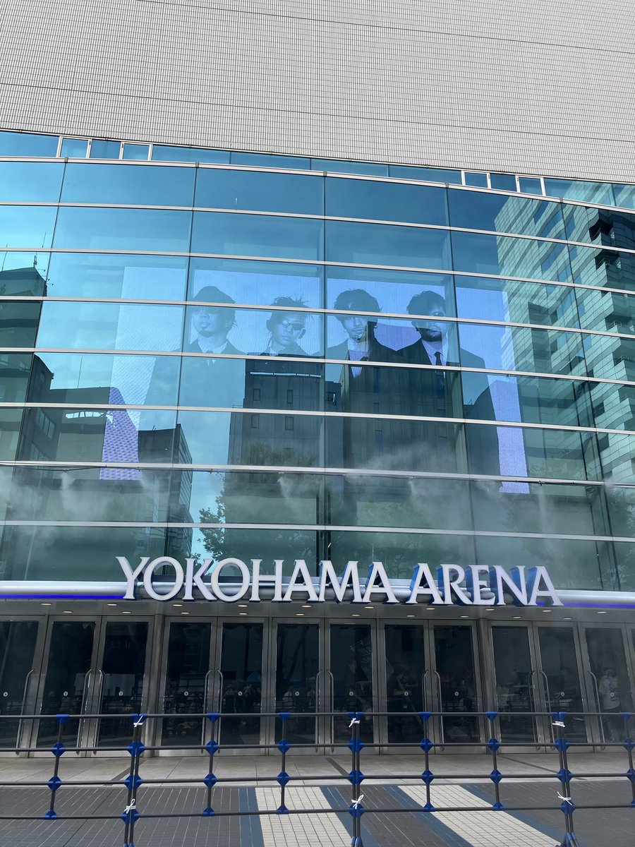 ykk_426's tweet photo. わたしの携帯が古すぎてストレージ容量足りず、肝心のヌーライブで色々写真が撮れない状況です。悔しいです https://t.co/QhFni4SeZW