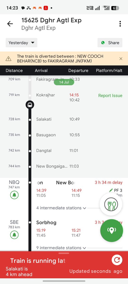 arnabdey0809's tweet photo. This is the second time I am posting different train 3hrs delay it's an express train is this the way railway works or it's the worst  @RahulGandhi @RailMinIndia @PMOIndia @ https://t.co/5zsiSn6j9b