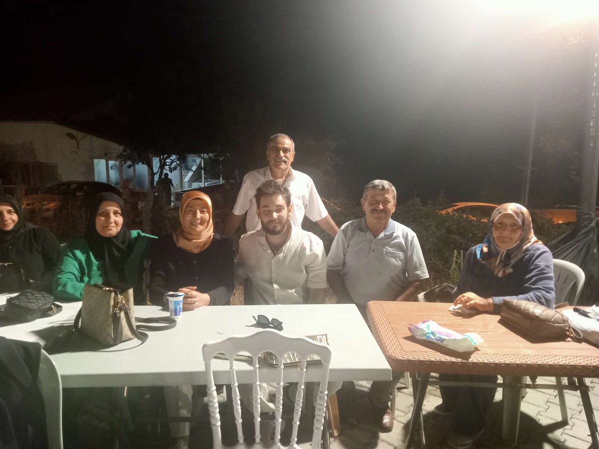 BafraKad's tweet photo. Ak Parti Bafra kadın kolları Başkanımız sn.Nazife Soruklu ve yönetim kurulu
üyelerimiz ile;
Düğün, dernek, nişan, hasta, yaşlı,ve esnaf ziyaretlerimize devam ediyoruz.
🇹🇷🇹🇷🇹🇷🇹🇷🇹🇷🇹🇷
💡💡💡💡💡💡 https://t.co/b6pYOqJ88l