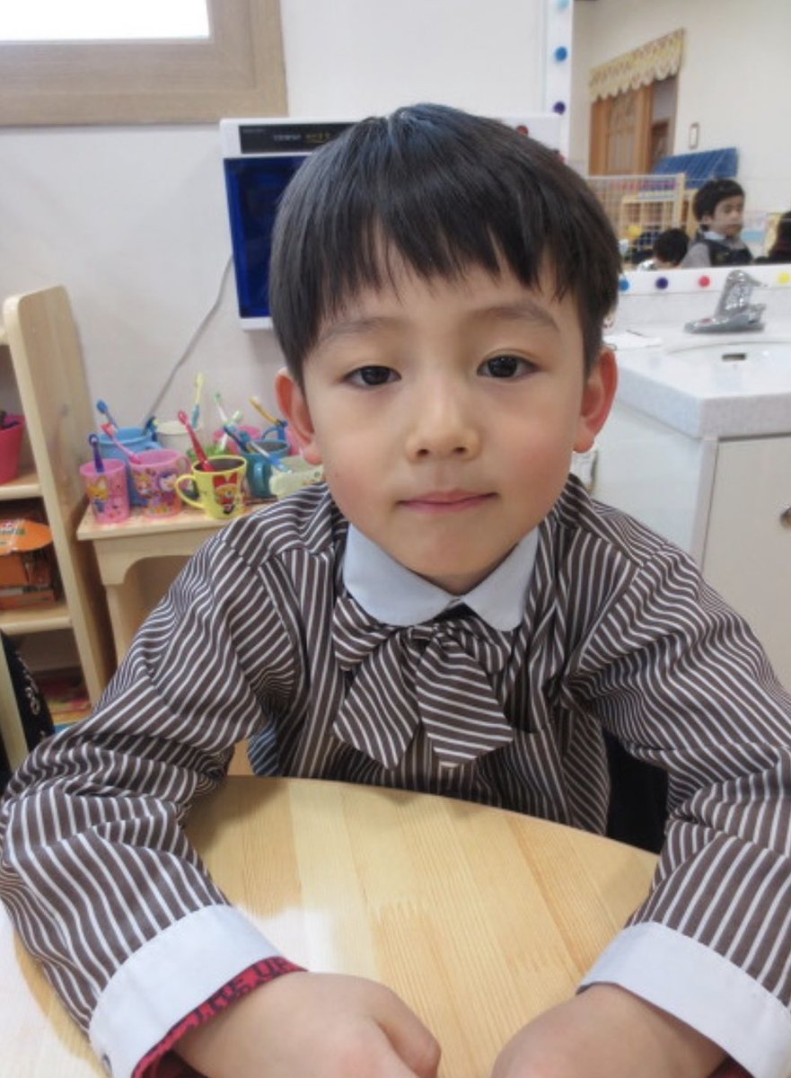 eombung's tweet photo. 남자의 성장이란……………………           뭘까? https://t.co/cn2oKv56xO