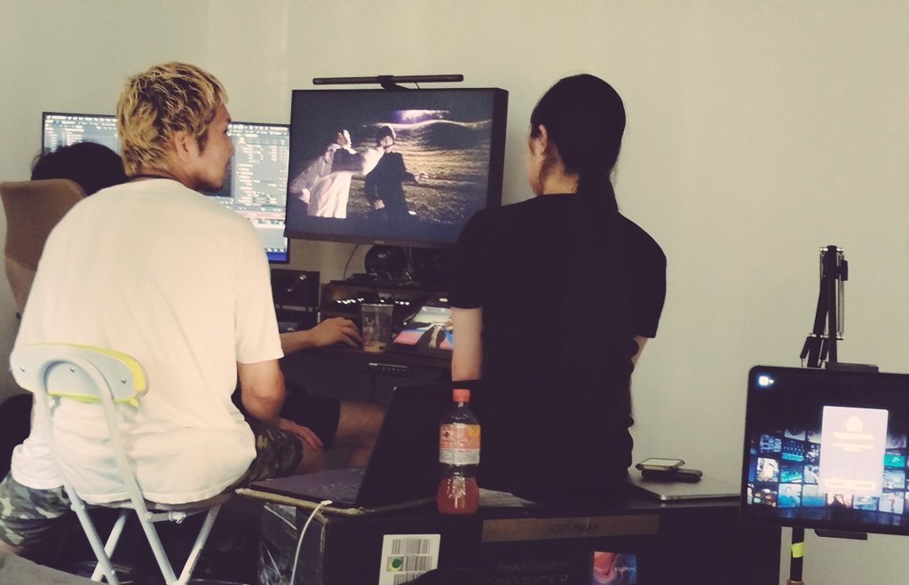 cnmeikos's tweet photo. 本日、アクション部との
アクションシーン編集Day💻️

素晴らしい映画になるよう
仕上げて参ります!!
応援宜しくお願いいたします✨

【クラファンページ】（7/31まで）
https://t.co/XTqPXepqbi

#009苦情処理班 https://t.co/kAr2EbVY2q