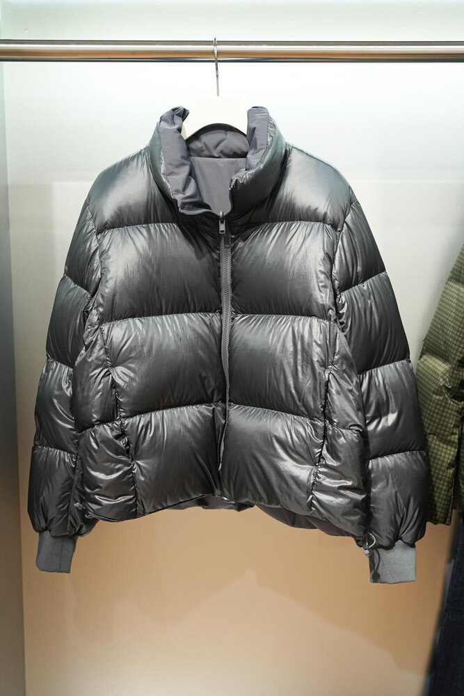 fashionpressnet's tweet photo. ユニクロ26年秋冬、ショート丈の”チェック柄”ジャケットやリバーシブルダウンジャケット - https://t.co/IiPdOEONSS https://t.co/oK1YzCvTVV