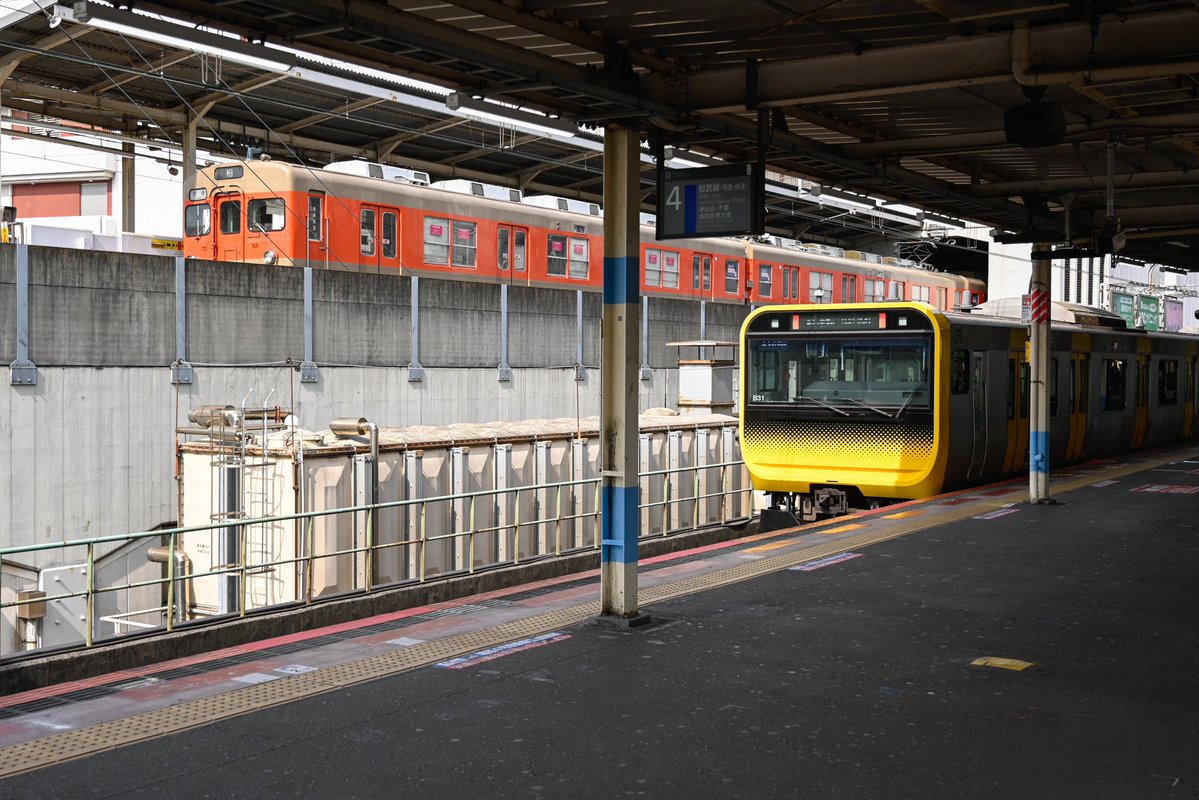 hs3419x's tweet photo. 8111F × E235系ミツB31編成

試運転7日目にしてようやく実現。 https://t.co/v1L1cy70FM