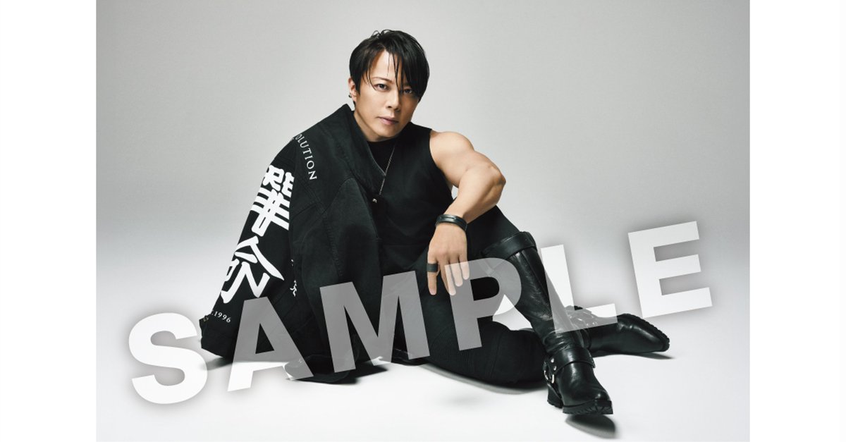 SonyMusicShop's tweet photo. 💪💪┈┈┈┈┈┈‥・
【T.M.Revolution】 @TMR15
プレゼントキャンペーン開催中！
┈┈┈┈┈┈・‥ 🔥🔥

デビュー30周年記念✨ 

対象の商品ご購入で限定【オリジナルポストカード】をプレゼント🎁
実施期間：～8/9(日)

#TMRevolution