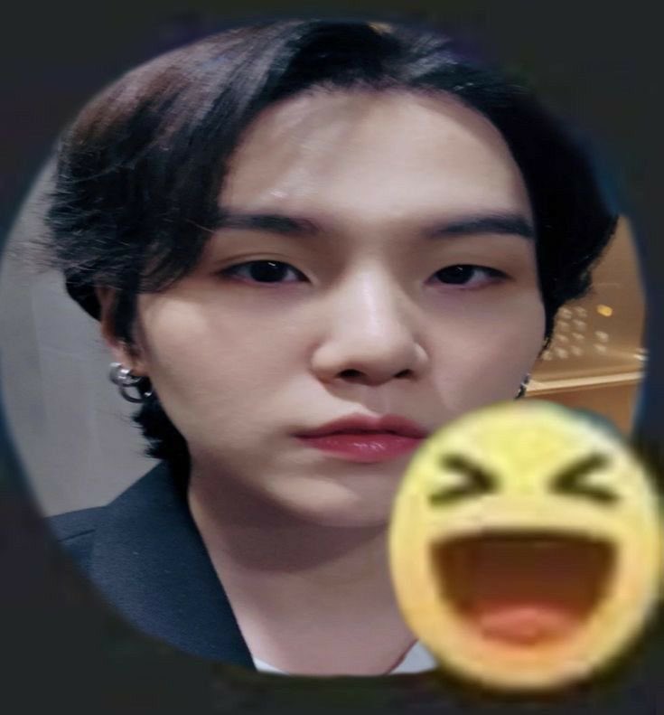 btsgedn's tweet photo. @koreseldunya Evett dkdmdmdmdmddx https://t.co/b8IEfhJlRh