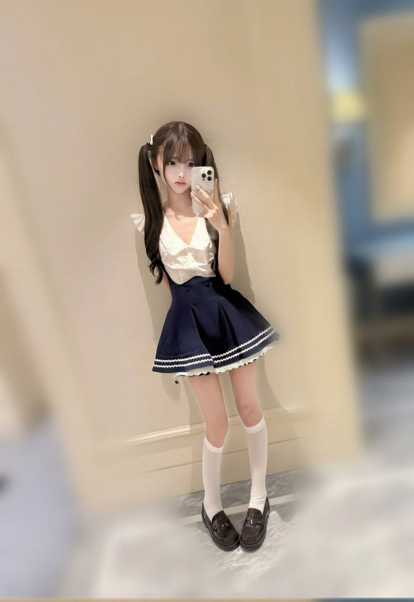 sgIeFfejoq77164's tweet photo. 語涵 155cm/39kg/Acup/19歲
剛成年學生妹 骨感小隻型
穴穴緊緊的 青澀模樣 喜歡被疼愛

💛下載約砲app-Gleezy搜索ID：Lg9420
🌸安全私密暢聊Gleezy：       
https://t.co/bSG77x4aWc

🌺TG賬號：Lg9420
🌺正妹報班：https://t.co/buRf1Iyd6E
🌺學生專區：https://t.co/RPlNuqr7WG https://t.co/7hlStopgAS