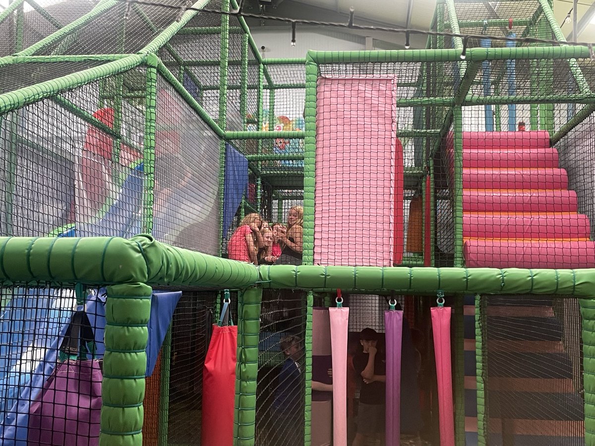 CastlefordPE's tweet photo. Year 7 Residential 2026- Pupil are taking part in their final activities before we go in the theme park https://t.co/wMSZKK5xmf