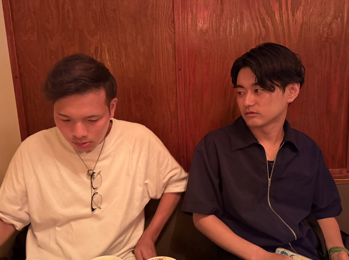 DtNagaki's tweet photo. 神奈川のイケメンドッグトレーナー2人を盗撮👀 https://t.co/87rsz69mUk