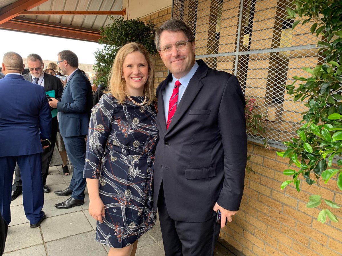 MireilleWenger's tweet photo. Wishing my colleague, David Maynier, every success as he takes up the position of Minister of Forestry, Fisheries and the Environment. 

David, it has been a privilege to work alongside you. I wish you every success as you continue serving our country in this new role💙 https://t.co/gSV255B66F