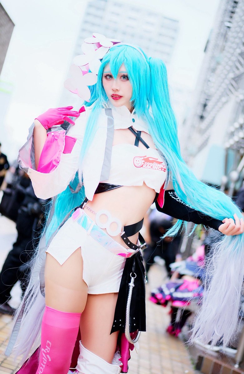 raine_niconico's tweet photo. cosplay
🩵レーシングミク2025🩵

📸　@mrsktokei 

#アコスタ池袋　#cosplay #コスプレ https://t.co/HB2pso9yrU
