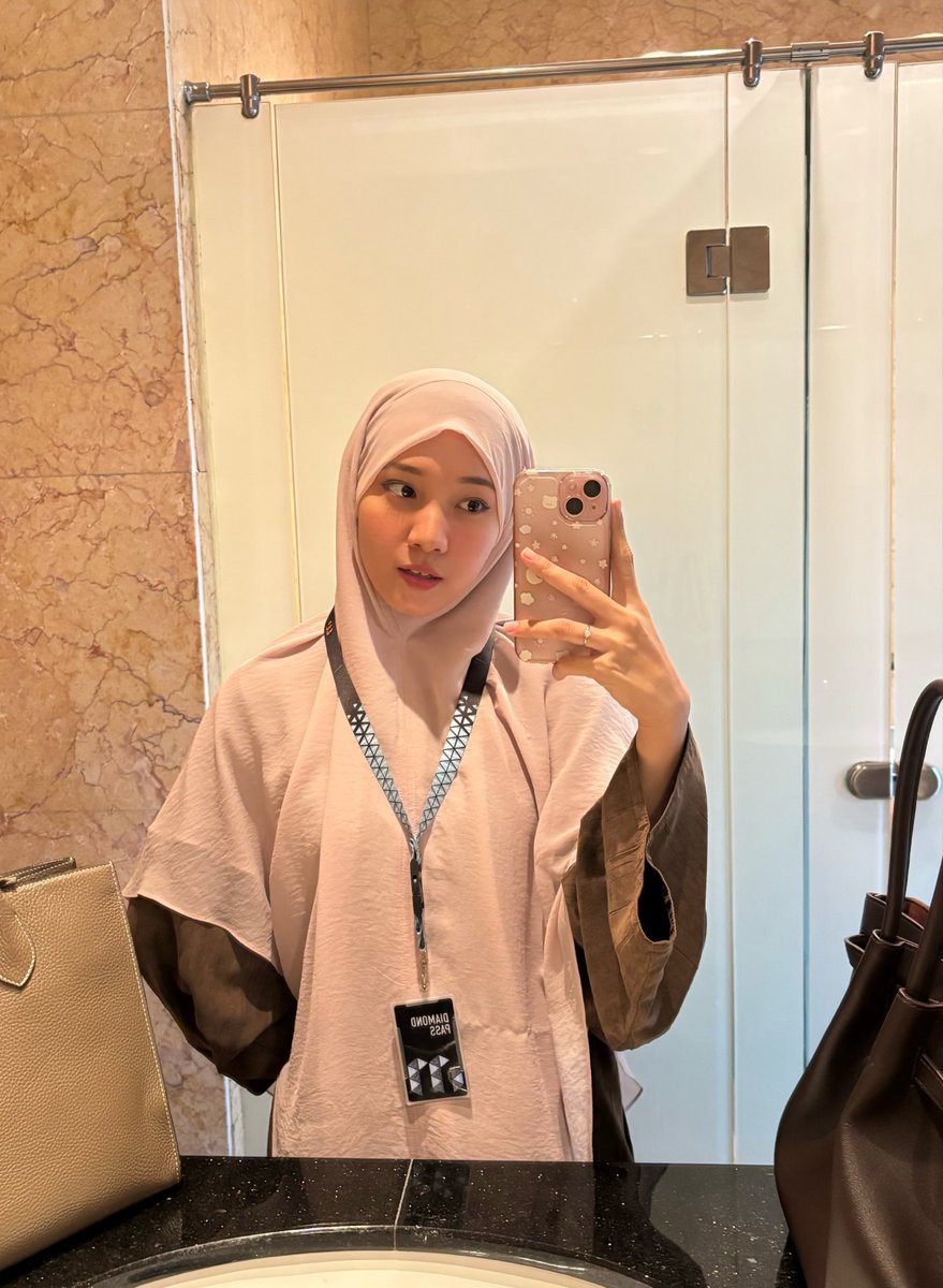 Jenachwan's tweet photo. Ini si https://t.co/stJ4aNdmt0