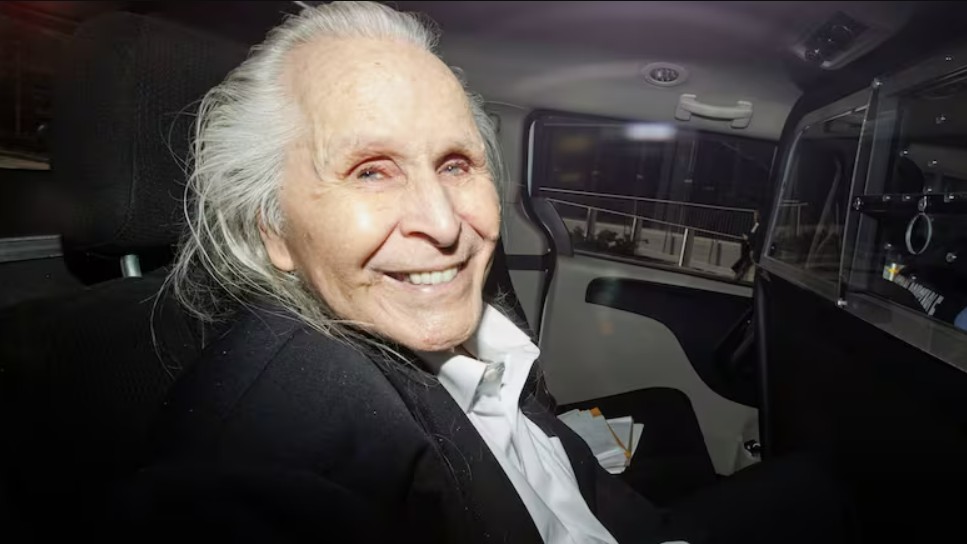 LandlordLinks's tweet photo. A trial was supposed to have commenced yesterday, July 13, against Peter Nygard. Although he is alleged to have raped hundreds of women, one victim initiated a lawsuit against him. Instead of allowing the trial to proceed Nygard accepted a PLEA deal.

https://t.co/rA7JQRasDJ https://t.co/jjbF50QzHn