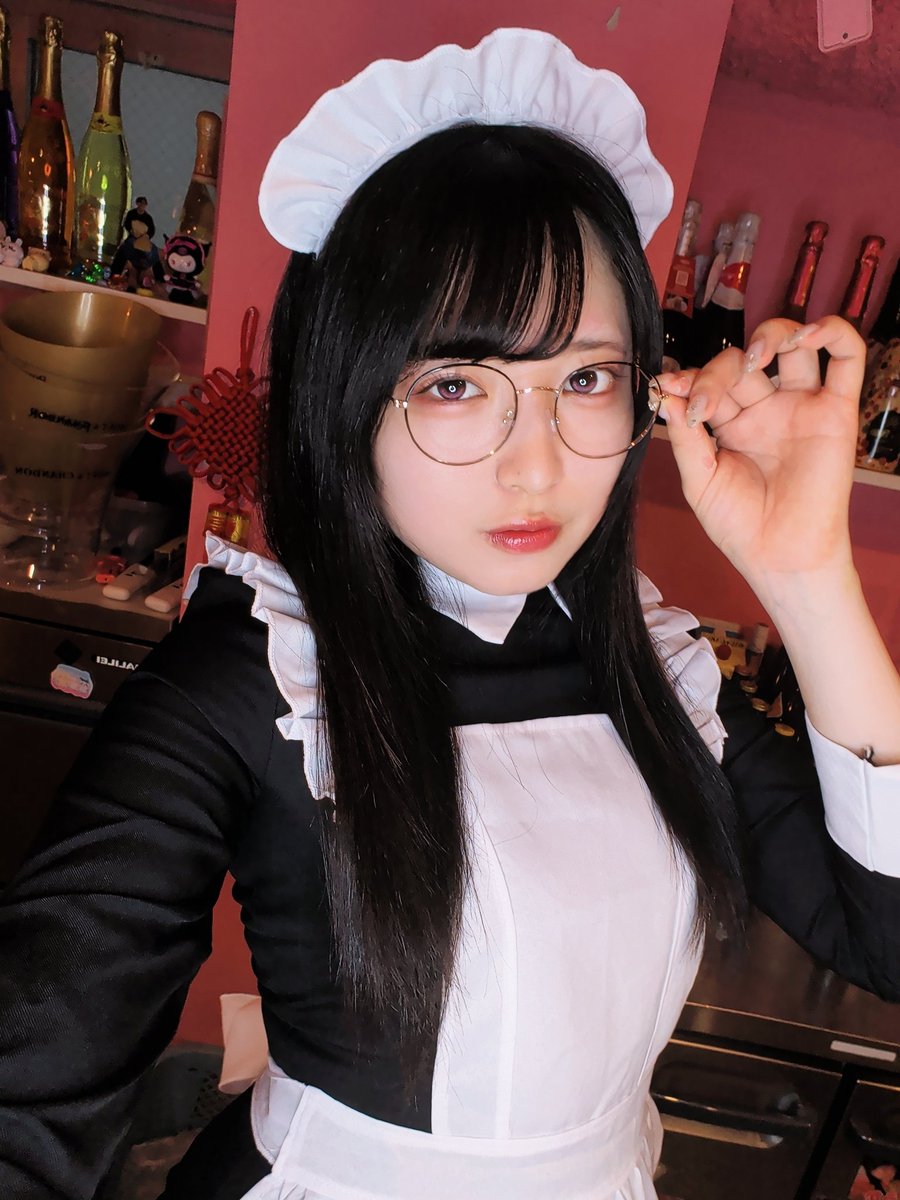 osahoto_hitochu's tweet photo. ひとちゅ桃猫堂秋葉原いんっ
クラシックメイドですメガネです
23時までかのちゃんと！
 #桃猫堂秋葉原  #秋葉原コンカフェ  #コンカフェ https://t.co/1qAFGPFtkP